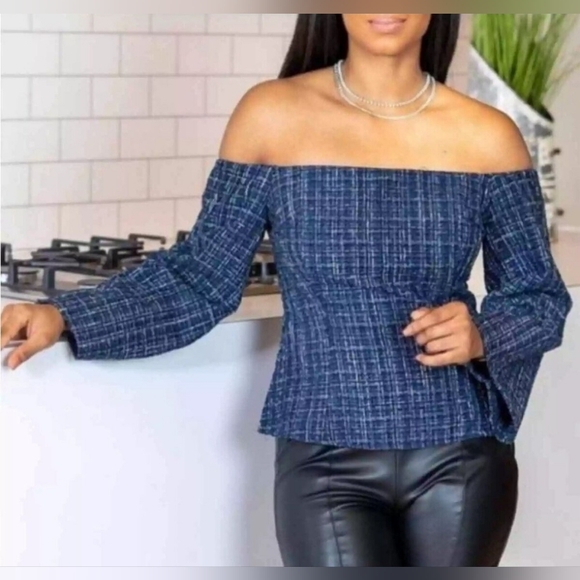 NWT ZARA Tweed Textured Off Shoulder Top Flare Long Sleeves Size XS - Picture 2 of 12